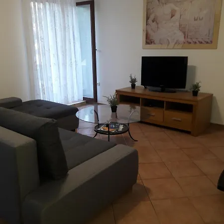Pavla باشْكا